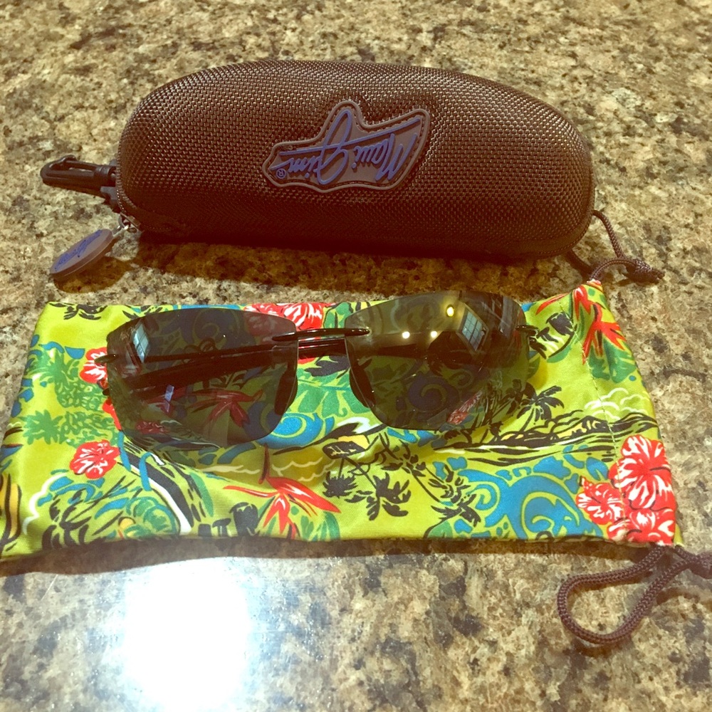 Men’s Lighthouse Maui Jim sunglasses